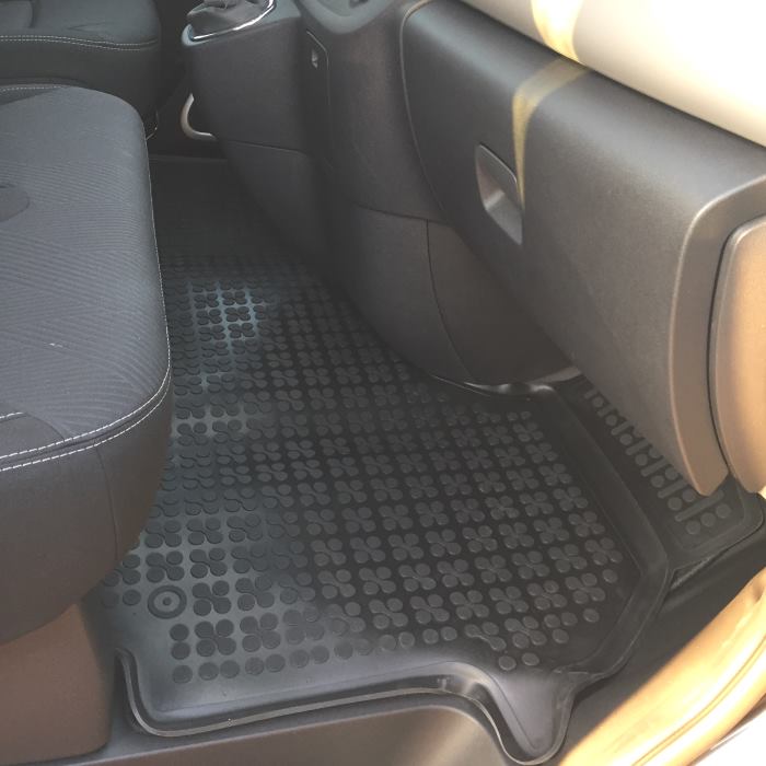 Set de tapis de sol en velours sur mesure pour Renault Trafic 2014-  (seulement avant) AutoStyle - #1 in auto-accessoires